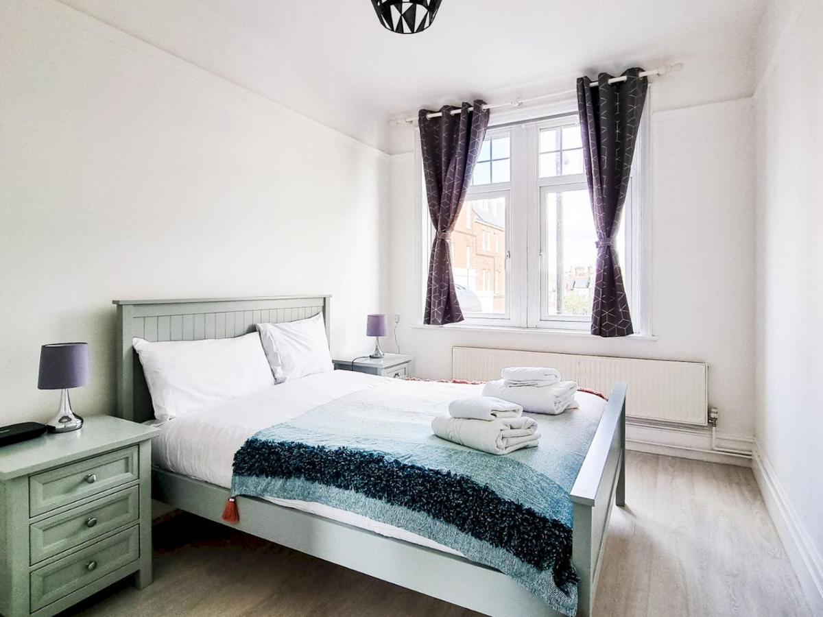 Pass The Keys Wimbledon Hideaway Διαμέρισμα Λονδίνο Εξωτερικό φωτογραφία